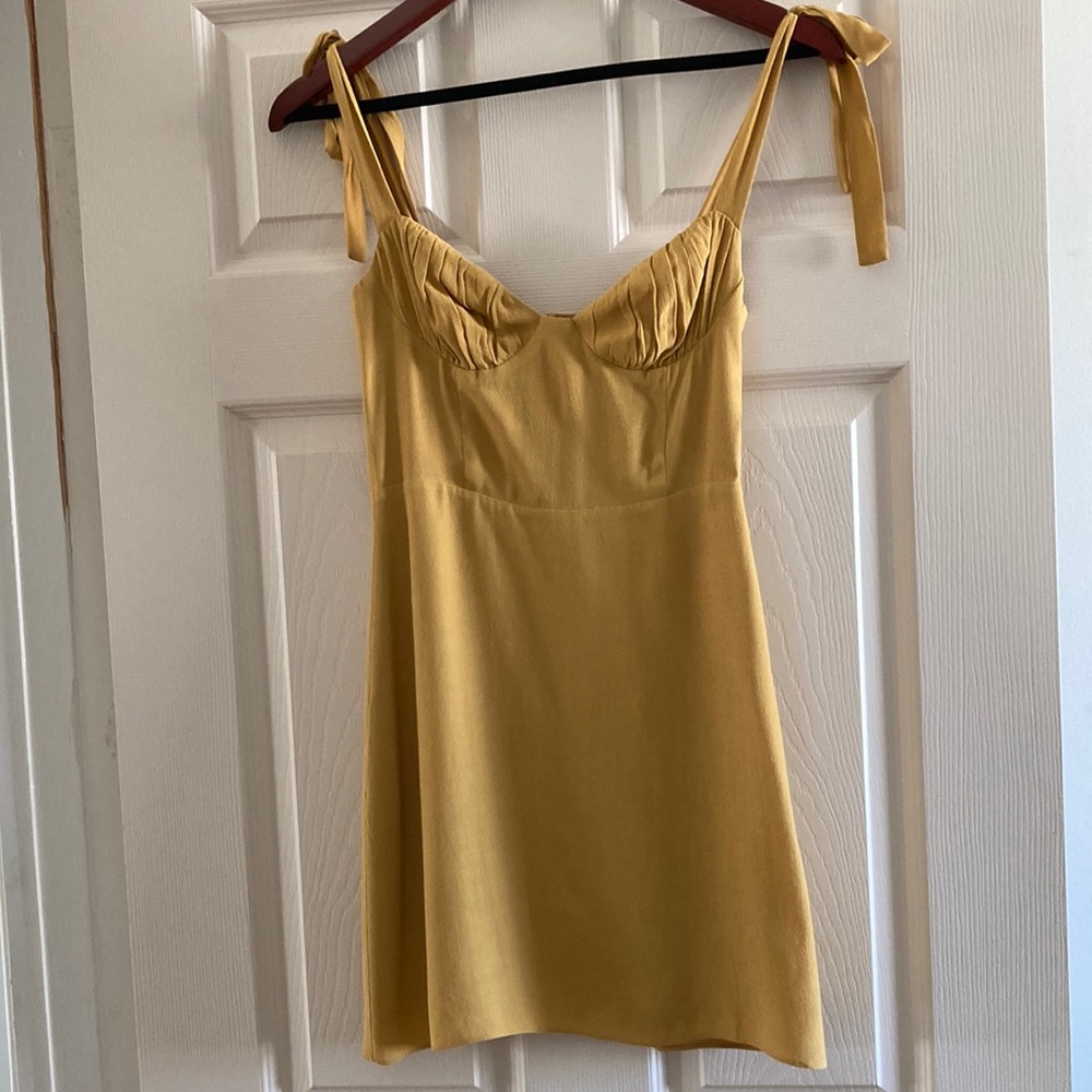 Aritzia - Wilfred Cammy Dress